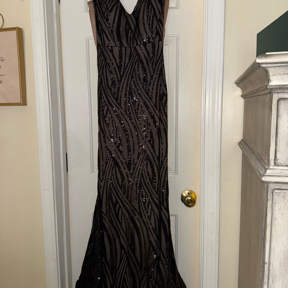 Morgan & Co Black and Silver Sequin Embellished Gown for Wedding Guest